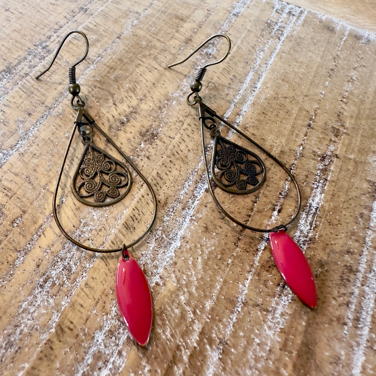 Boucles d’oreilles orientales rose fuschia