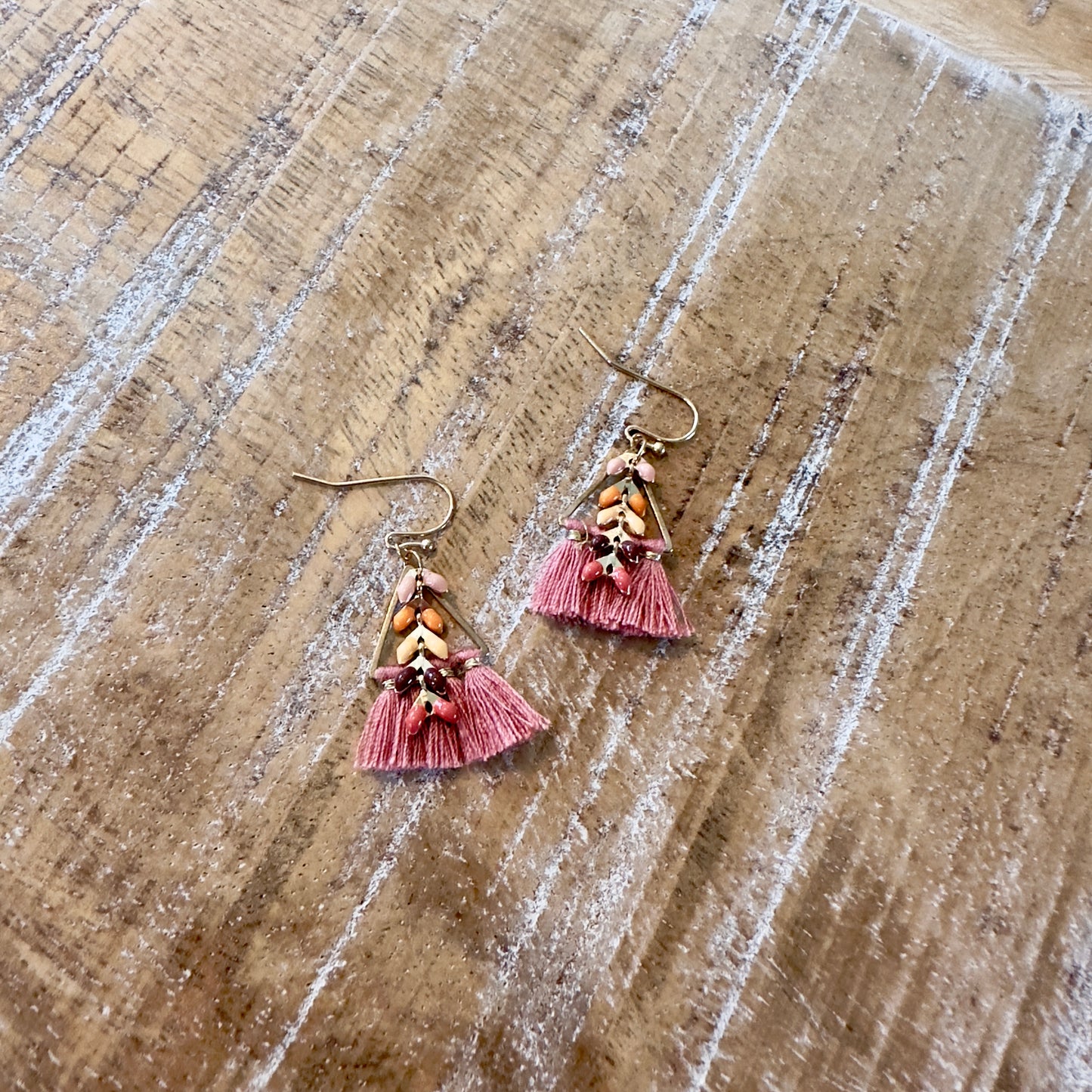 Boucles d’oreilles triangles roses